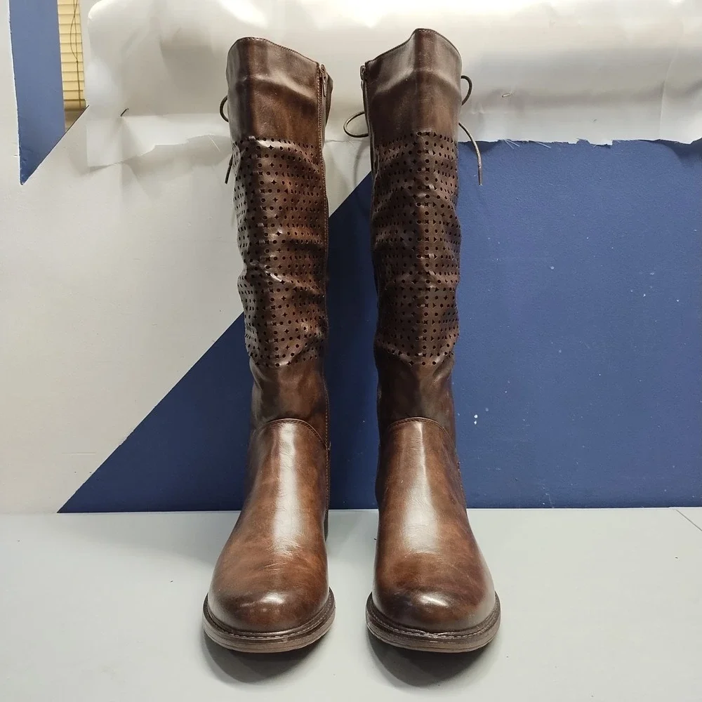 Barcelona-6 Boots‎ Womens Size 8.5W Brown Leather Waterproof Round Toe Side Zip